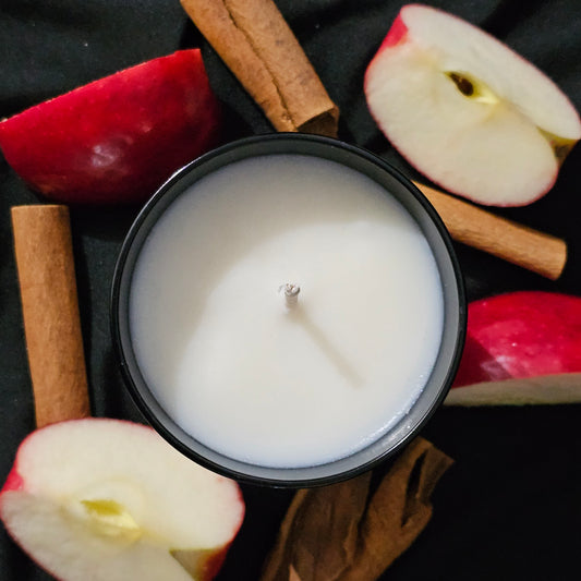 Apple and Cinnamon  -  Soy Wax Candle - Hand-Poured Long Lasting Fragrance