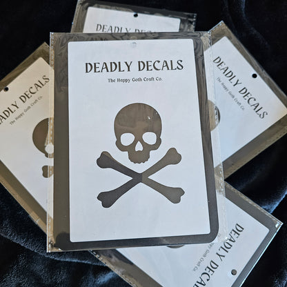 Skull and Crossbones : Deadly Decal