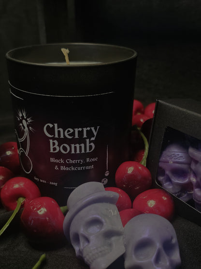 "Cherry Bomb" 30cl Candle