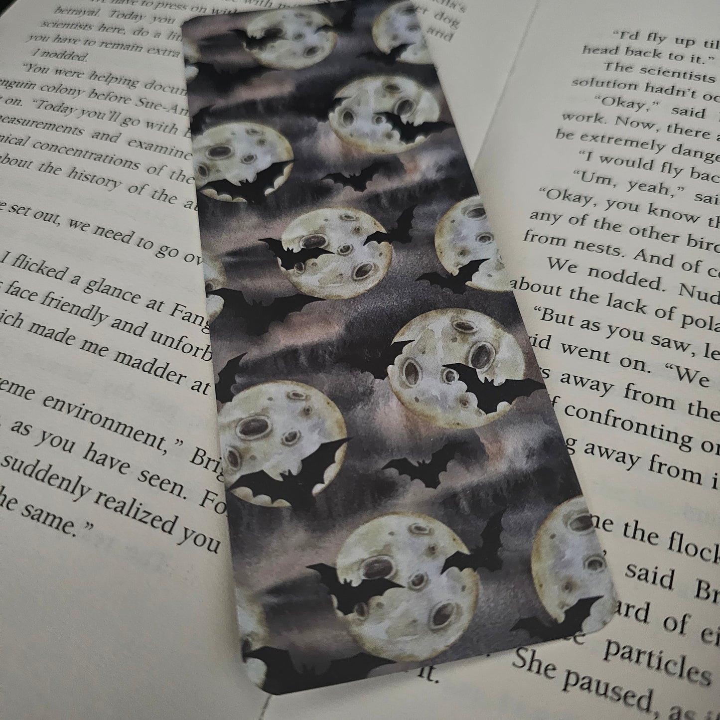 Its freakin bats  - Bookmark