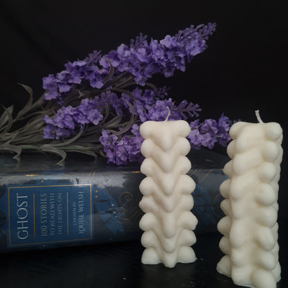 Spineless - Spine shaped candle - Gothic Gift Set